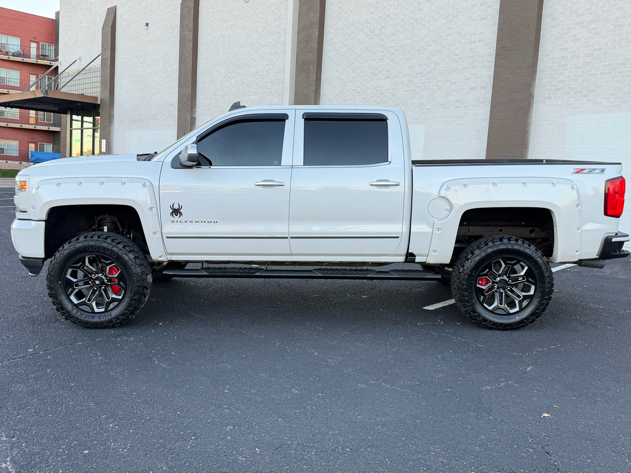 Chevrolet Silverado 1500 LTZ Crew Cab 4WD 2017