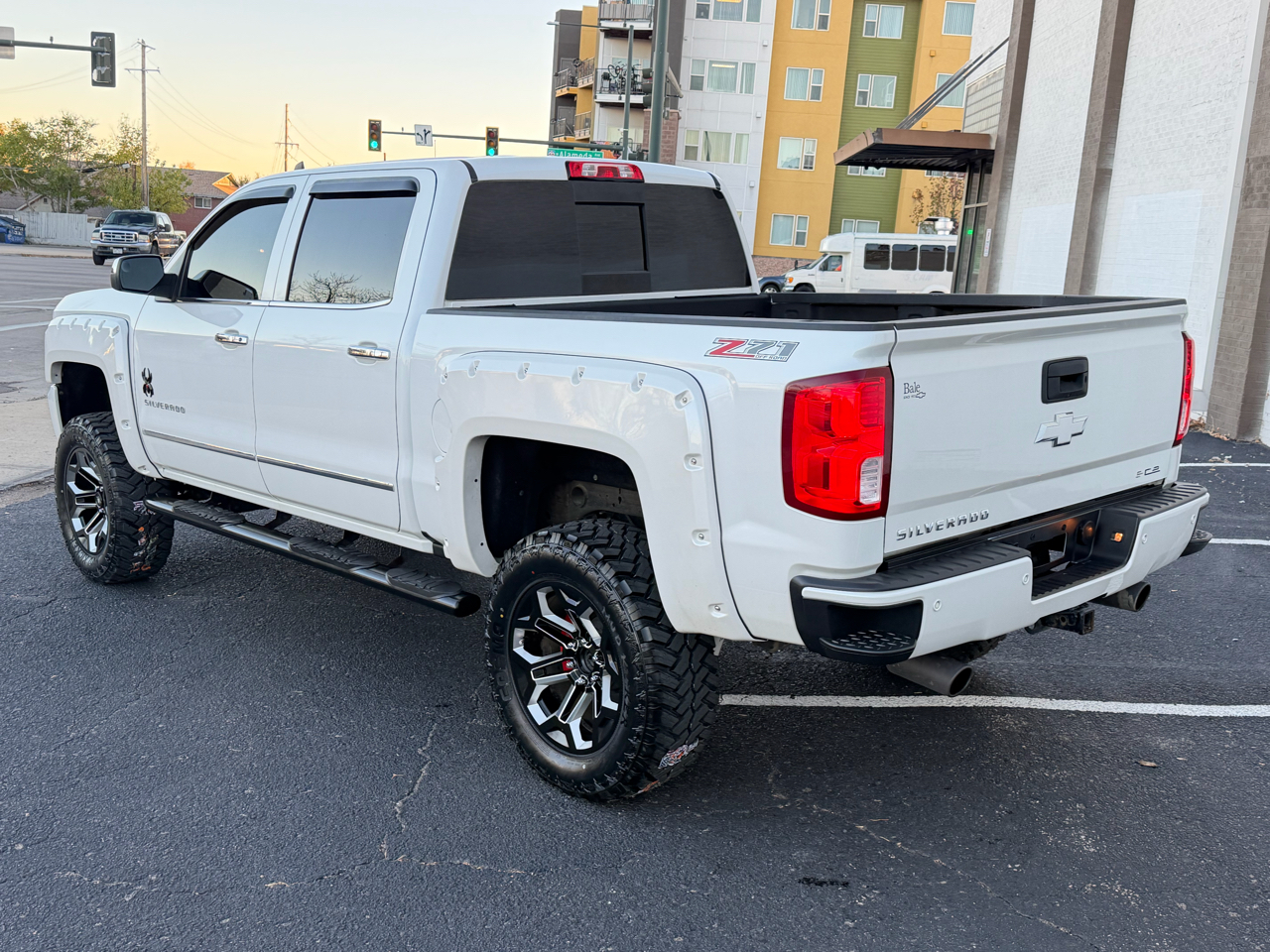 Chevrolet Silverado 1500 LTZ Crew Cab 4WD 2017