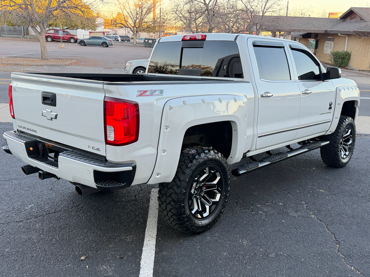 Chevrolet Silverado 1500 LTZ Crew Cab 4WD 2017