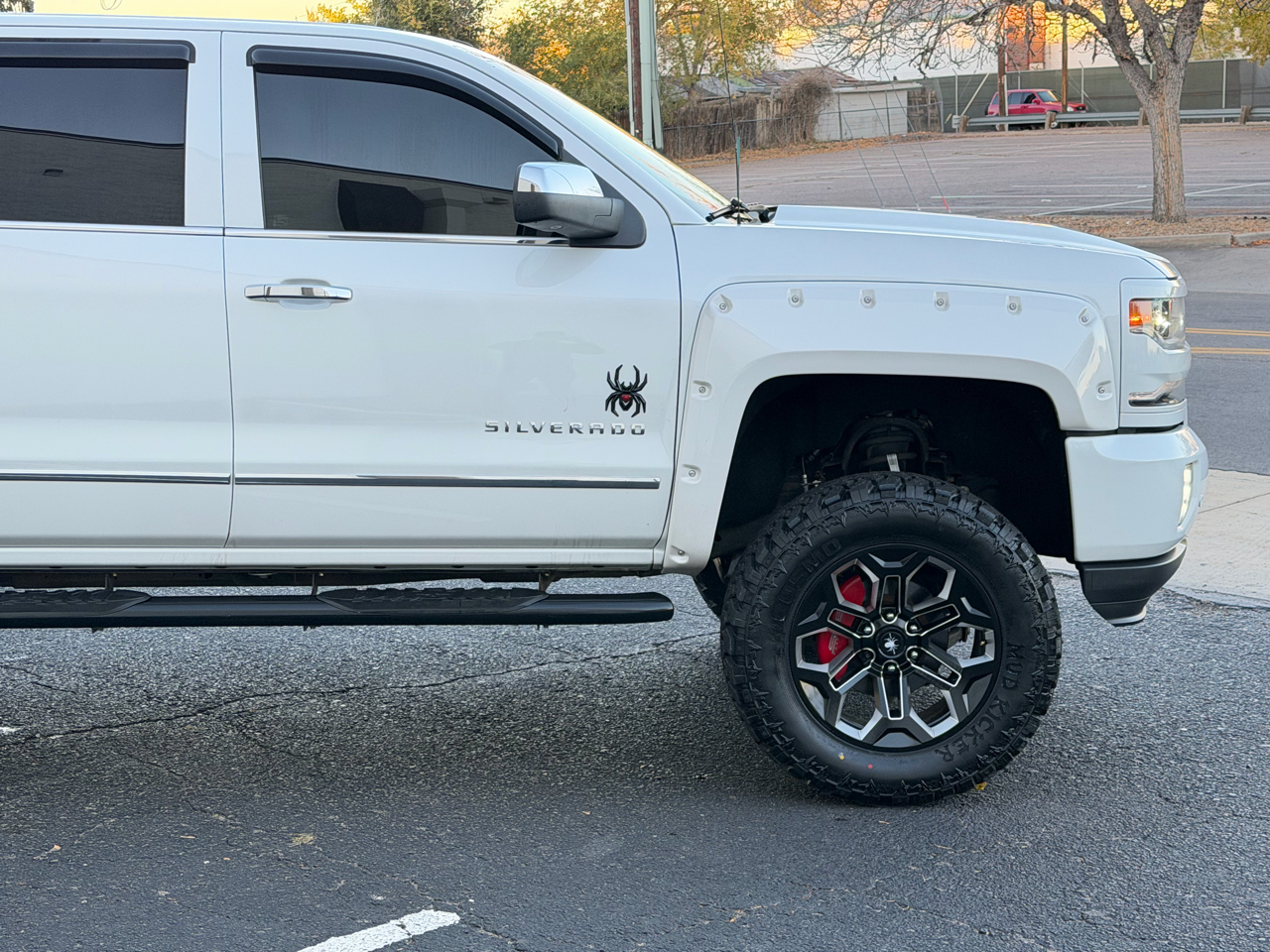 Chevrolet Silverado 1500 LTZ Crew Cab 4WD 2017