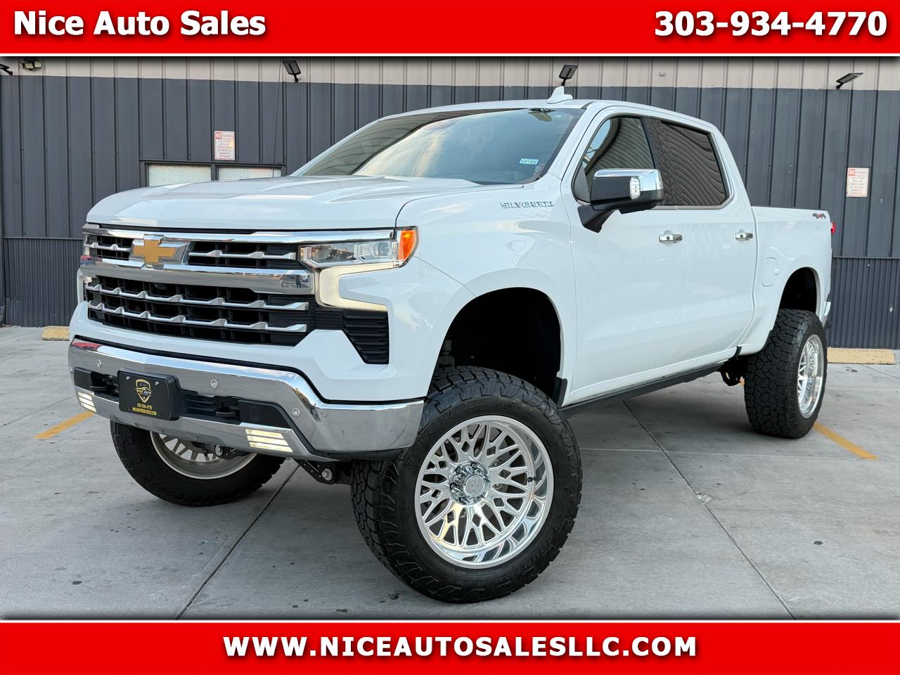 2023 Chevrolet Silverado 1500 LTZ Crew Cab 4WD