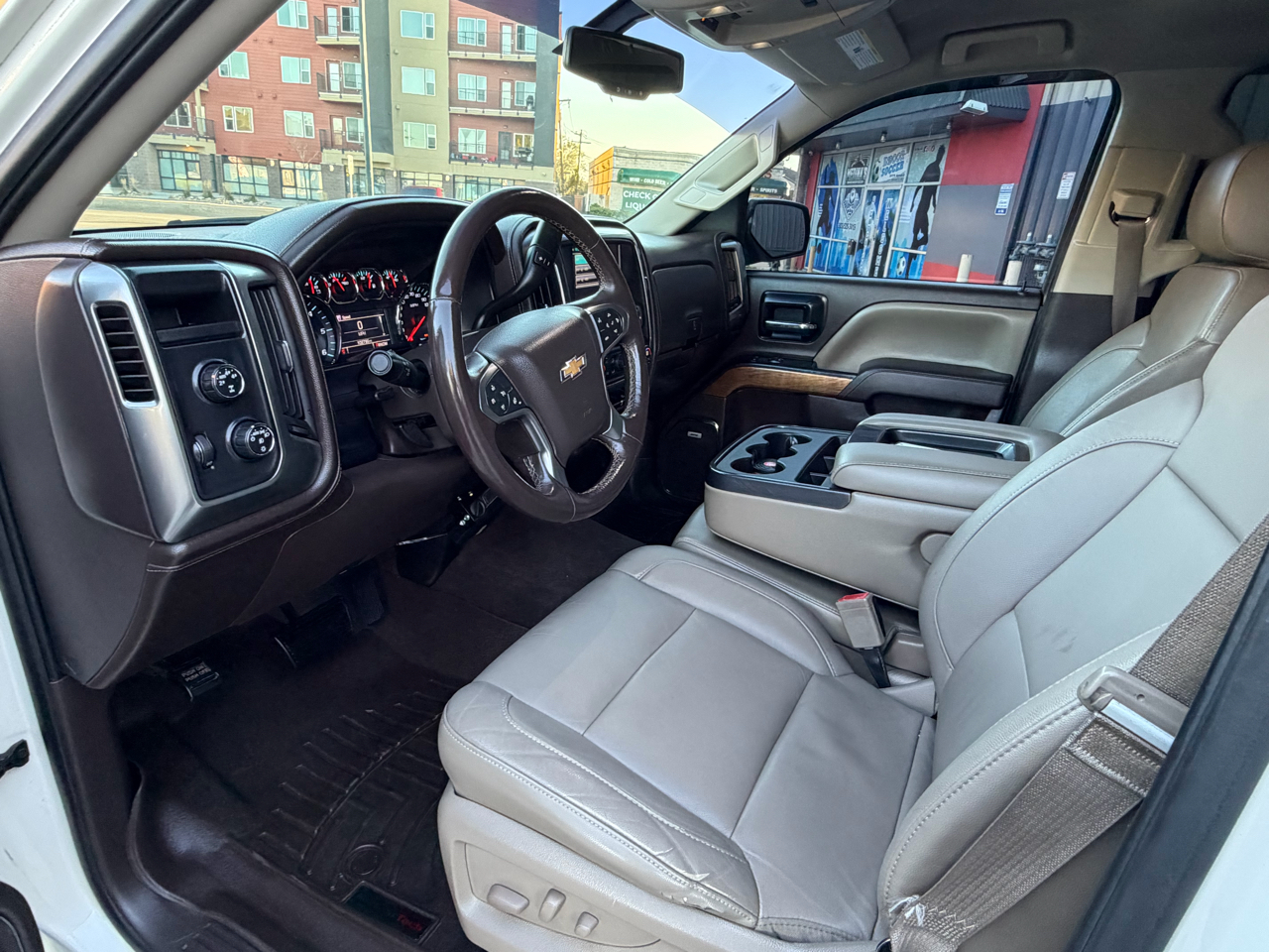 Chevrolet Silverado 1500 1LZ Crew Cab 4WD 2014