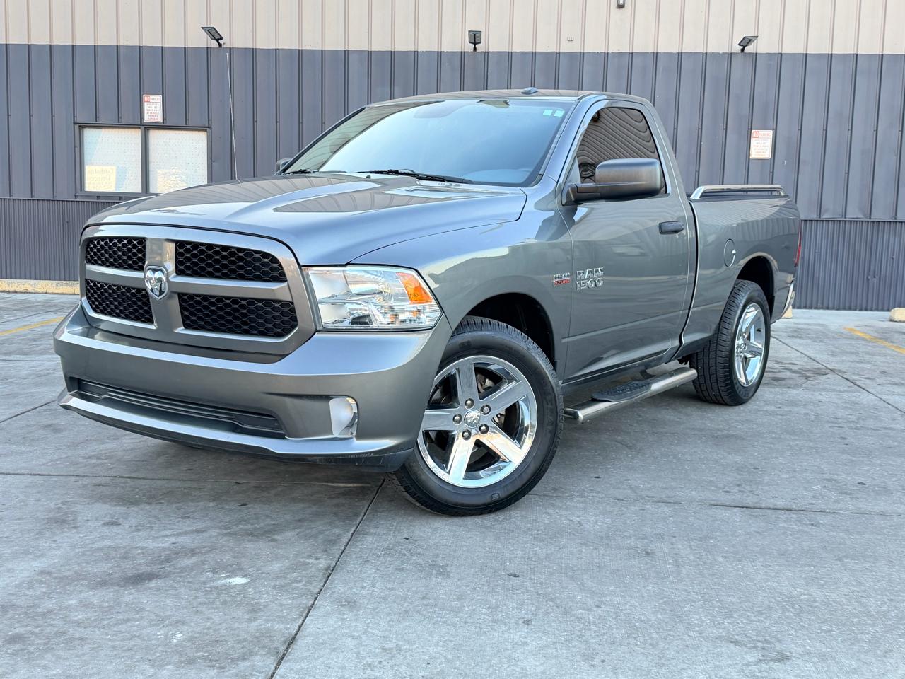 2013 RAM 1500 Express 4x4 Reg Cab 6'4" Box