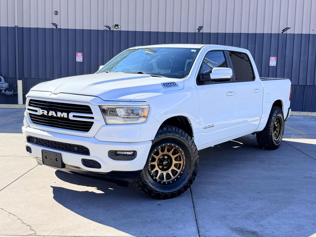 2019 RAM 1500 Big Horn Crew Cab SWB 4WD
