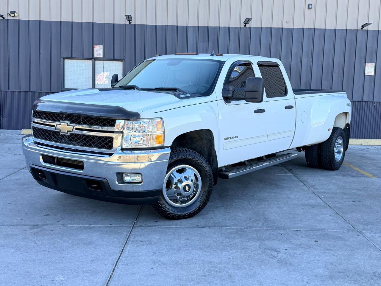 2011 Chevrolet Silverado 3500HD LT Crew Cab 4WD