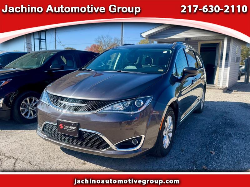 2018 Chrysler Pacifica Touring-L
