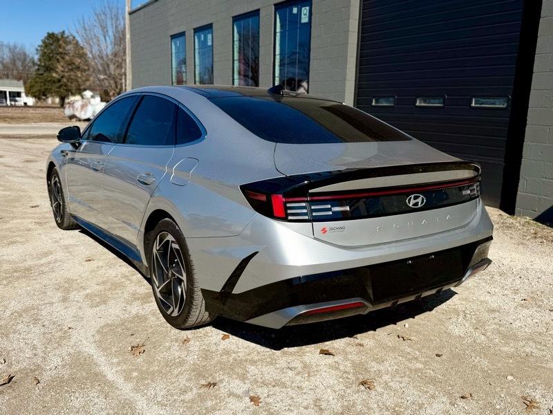 Hyundai Sonata SEL 2025