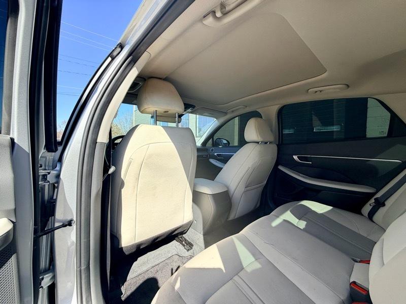 Hyundai Sonata SEL 2025