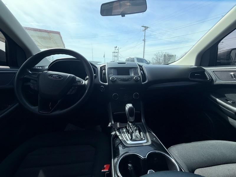 Ford Edge SE FWD 2017