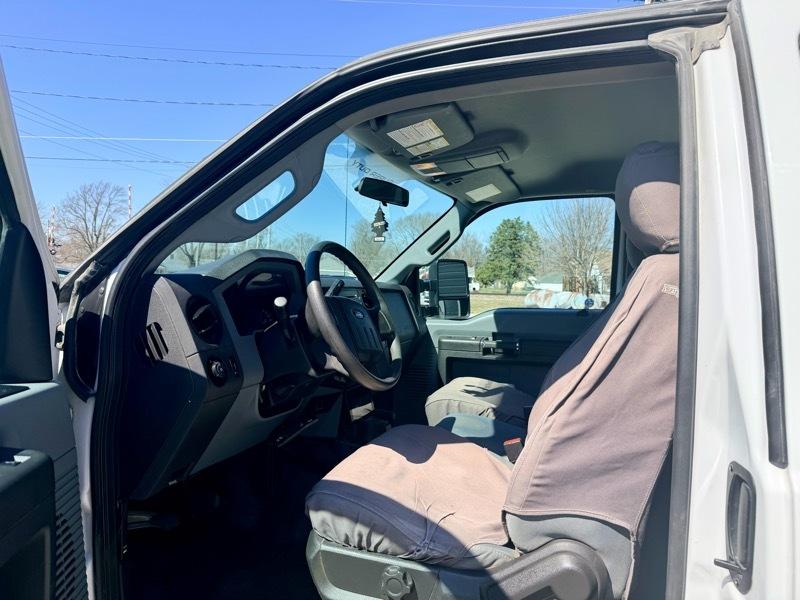 Ford F-250 SD XL SuperCab 4WD 2016