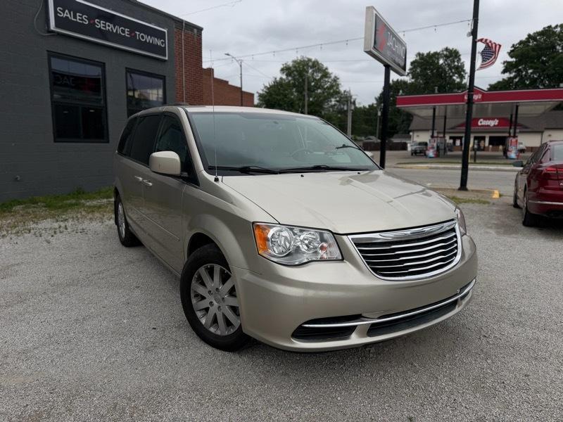 Chrysler Town & Country LX 2015