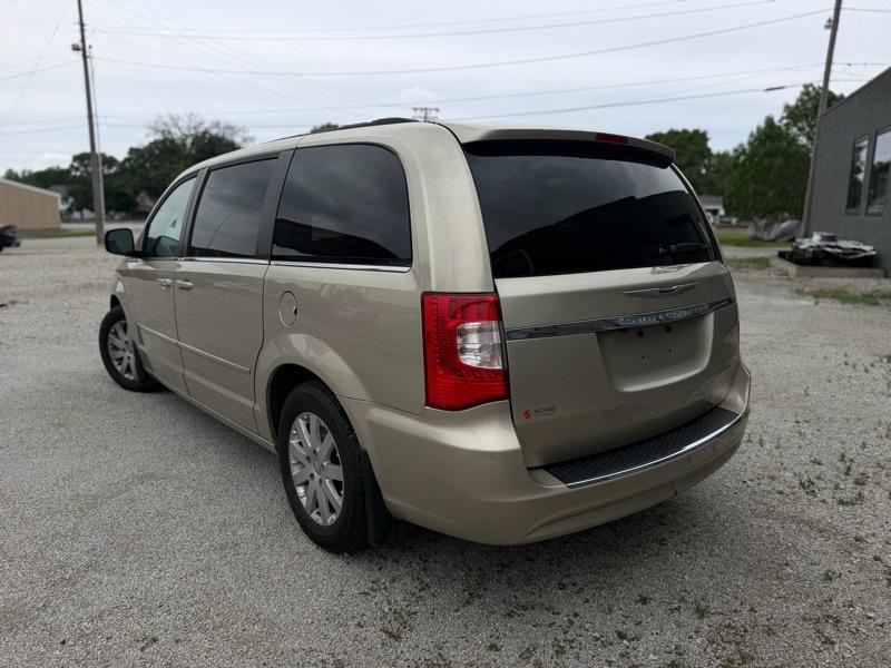 Chrysler Town & Country LX 2015