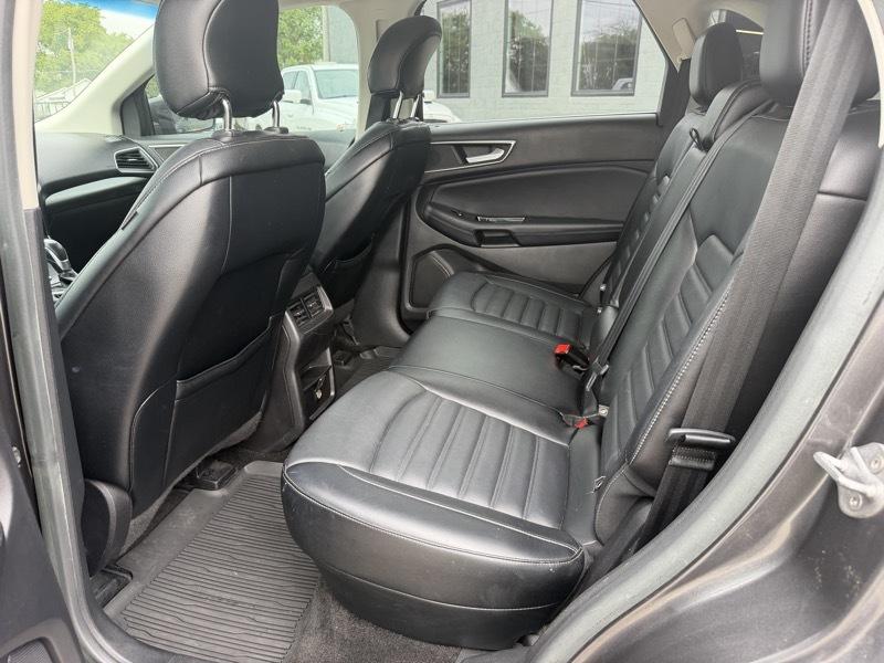 Ford Edge SEL FWD 2015