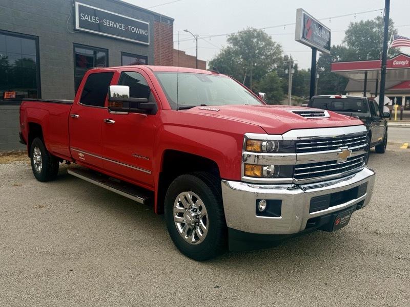 Chevrolet Silverado 2500HD LTZ Crew Cab 4WD 2017