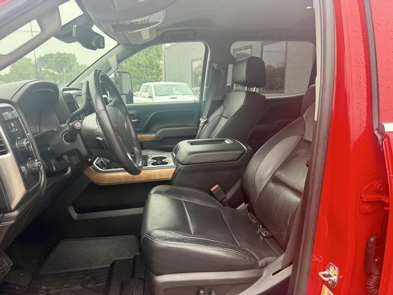 Chevrolet Silverado 2500HD LTZ Crew Cab 4WD 2017