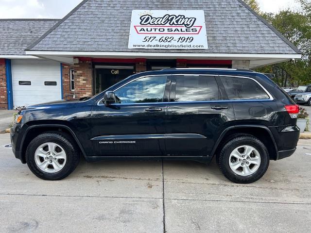 Jeep Grand Cherokee Laredo 4WD 2016 Jeep Grand Cherokee Laredo 4WD 2016