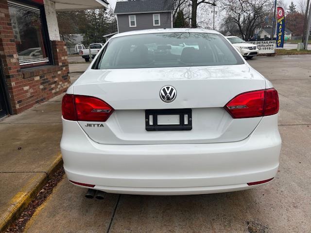 Volkswagen Jetta S 2014