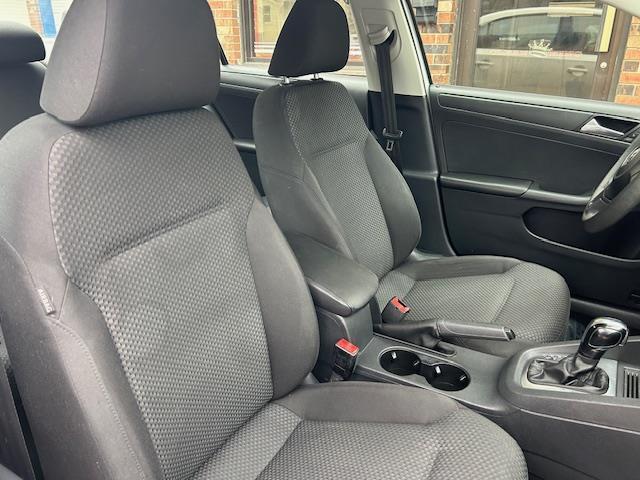 Volkswagen Jetta S 2014