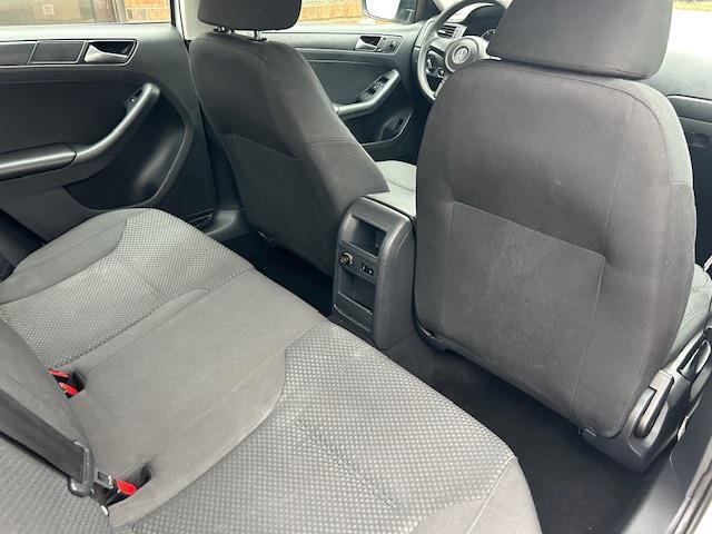 Volkswagen Jetta S 2014