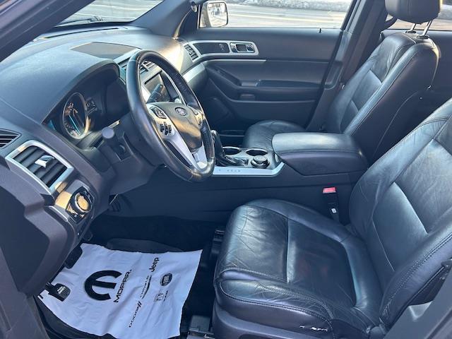 Ford Explorer XLT 4WD 2014