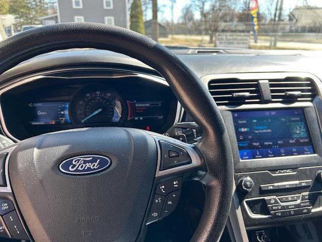 Ford Fusion SE 2019