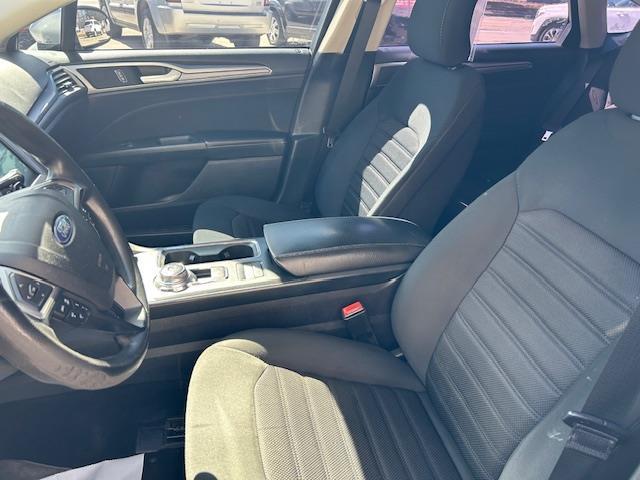 Ford Fusion SE 2019