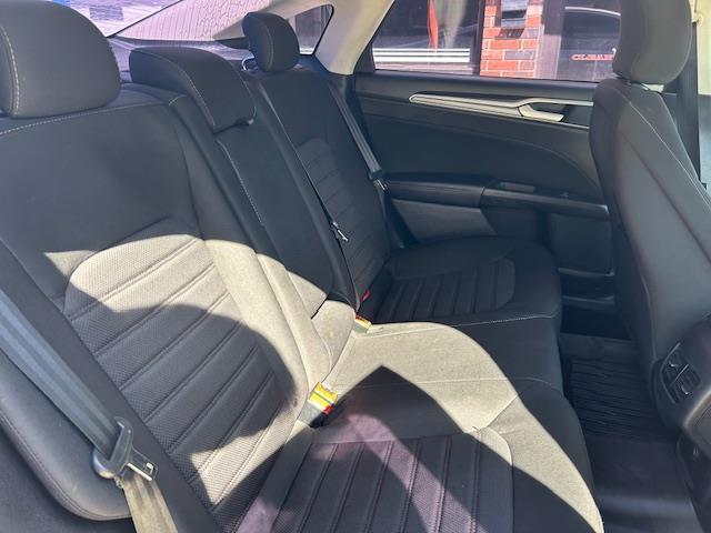 Ford Fusion SE 2019