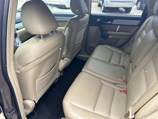 Honda CR-V SE 4WD 5-Speed AT 2011