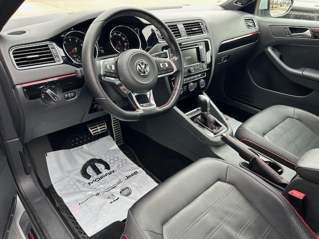 Volkswagen Jetta GLI SEL 6A 2015