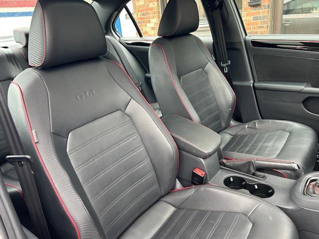 Volkswagen Jetta GLI SEL 6A 2015