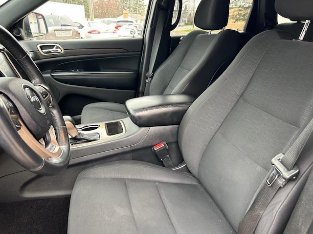 Jeep Grand Cherokee Laredo 4WD 2016