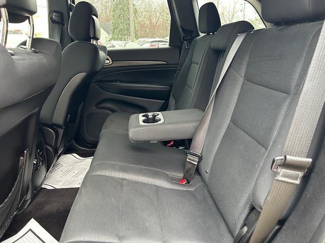 Jeep Grand Cherokee Laredo 4WD 2016