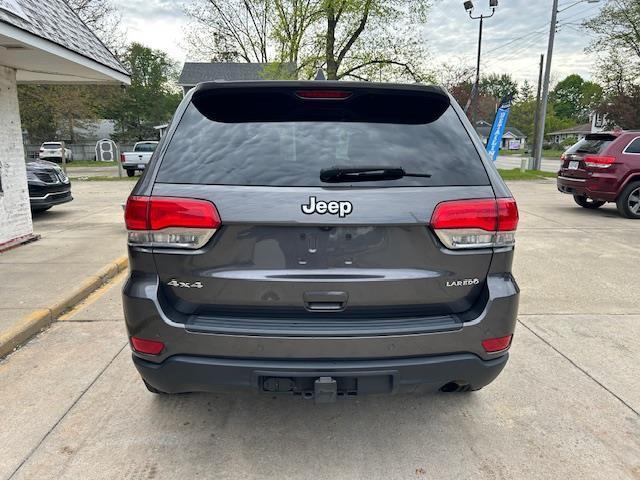 Jeep Grand Cherokee Laredo 4WD 2016