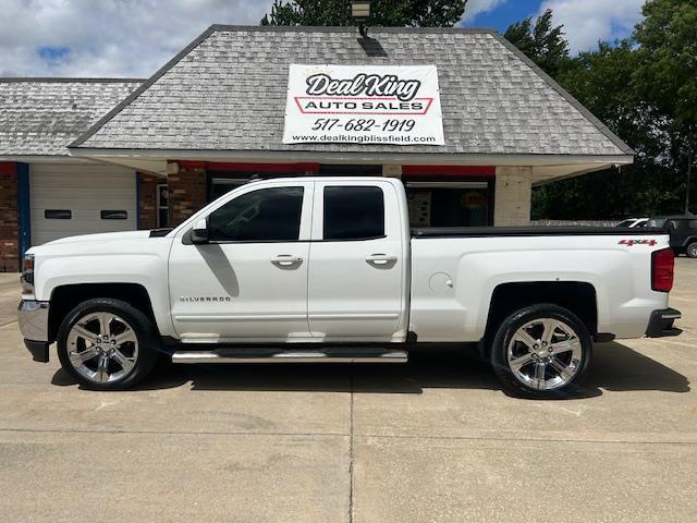 Chevrolet Silverado 1500 LT Double Cab 4WD 2016