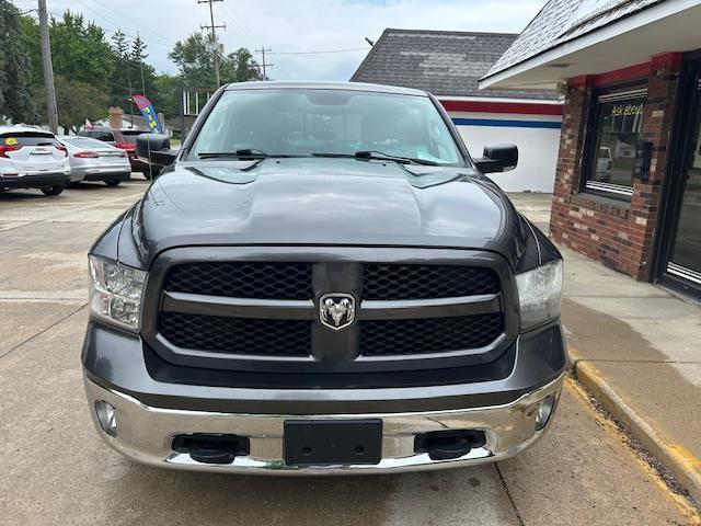 RAM 1500 SLT Crew Cab SWB 4WD 2015