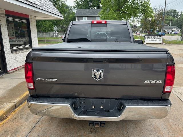RAM 1500 SLT Crew Cab SWB 4WD 2015