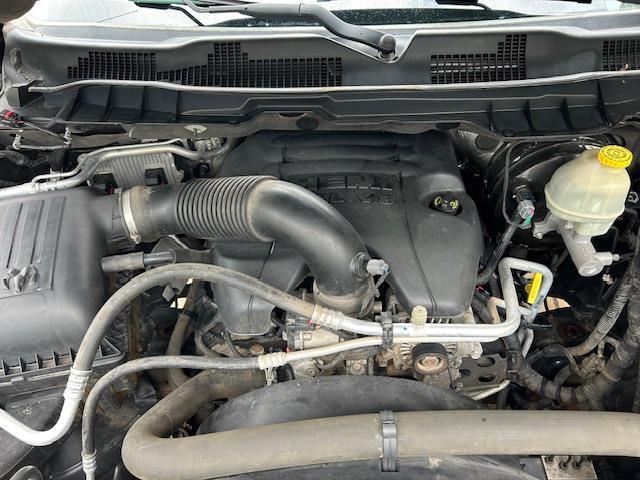 RAM 1500 SLT Crew Cab SWB 4WD 2015