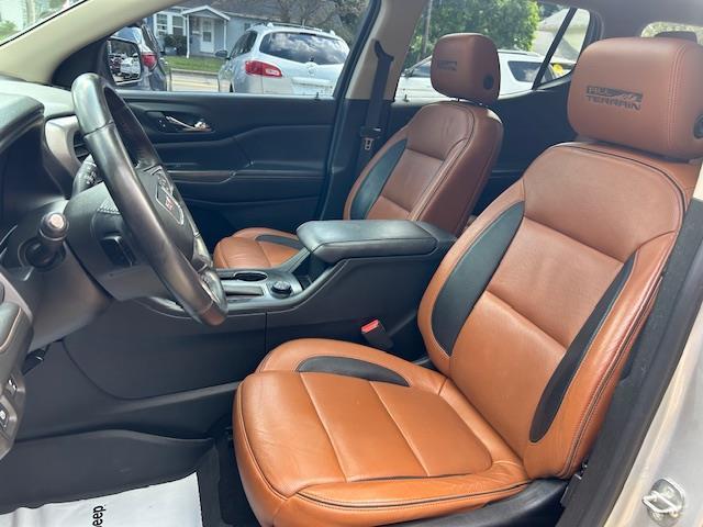 GMC Acadia All Terrain 2 AWD 2017