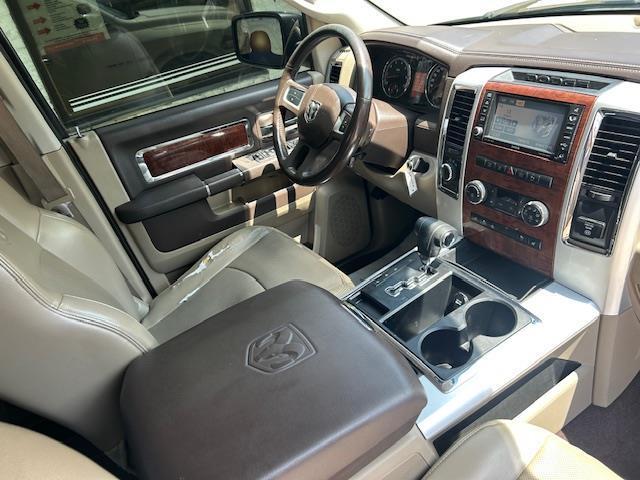 Dodge Ram 1500 SLT Crew Cab 4WD 2009