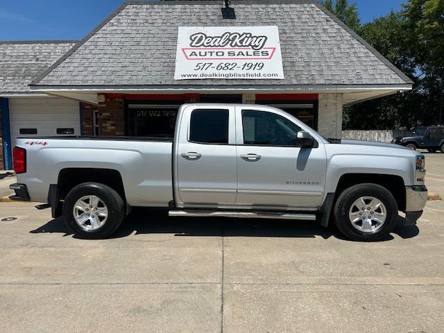Chevrolet Silverado 1500 LT Double Cab 4WD 2017
