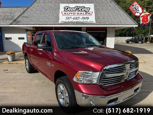 2015 RAM 1500 SLT Crew Cab SWB 4WD