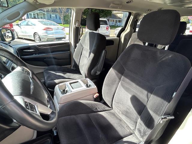 Chrysler Town & Country Touring 2014