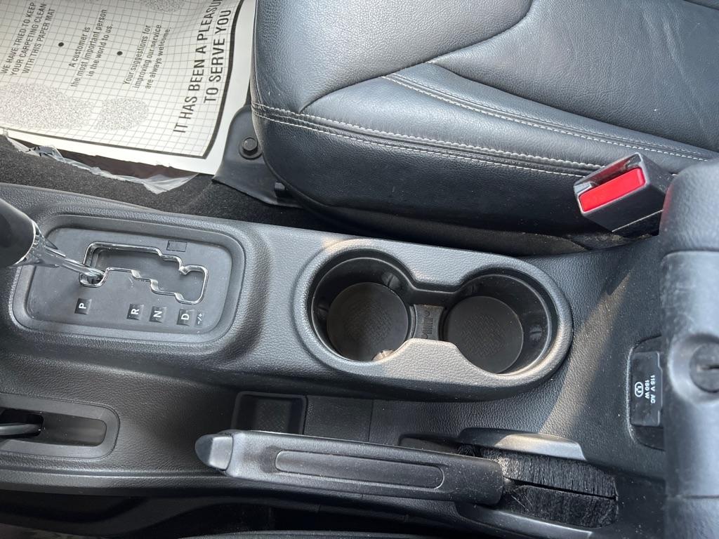 Jeep Wrangler Unlimited Unlimited Sahara 4WD 2016