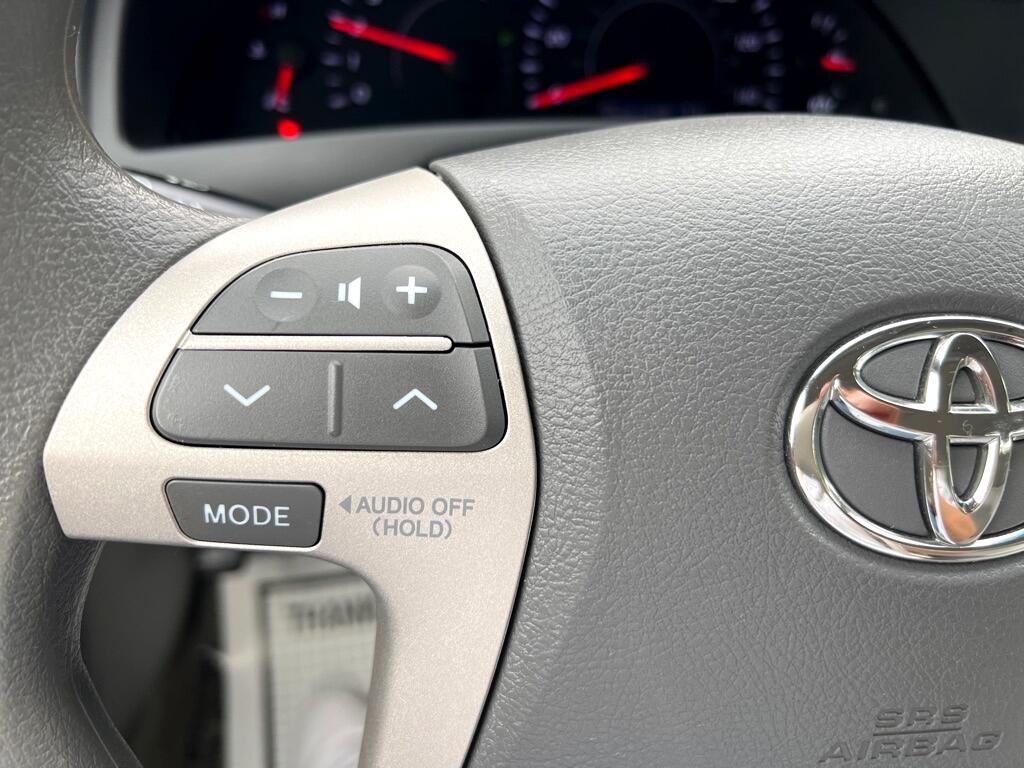 Toyota Camry LE 6-Spd AT 2011 Toyota Camry LE 6-Spd AT 2011