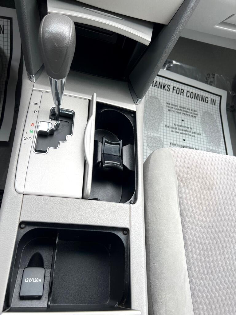 Toyota Camry LE 6-Spd AT 2011 Toyota Camry LE 6-Spd AT 2011