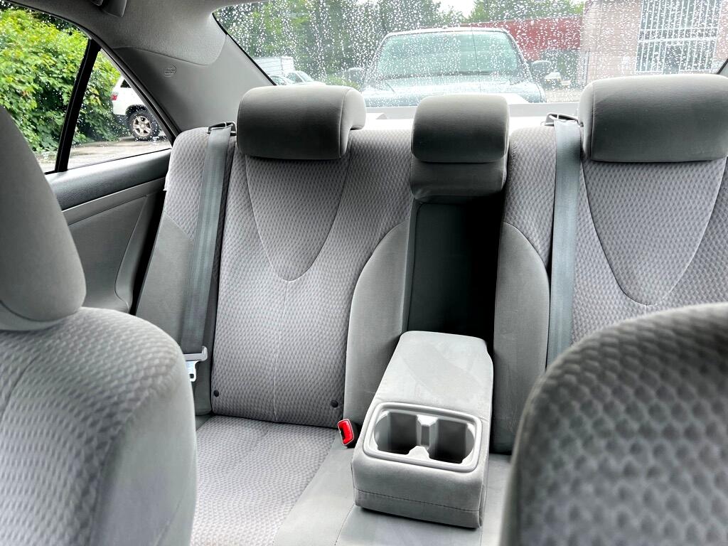 Toyota Camry LE 6-Spd AT 2011 Toyota Camry LE 6-Spd AT 2011