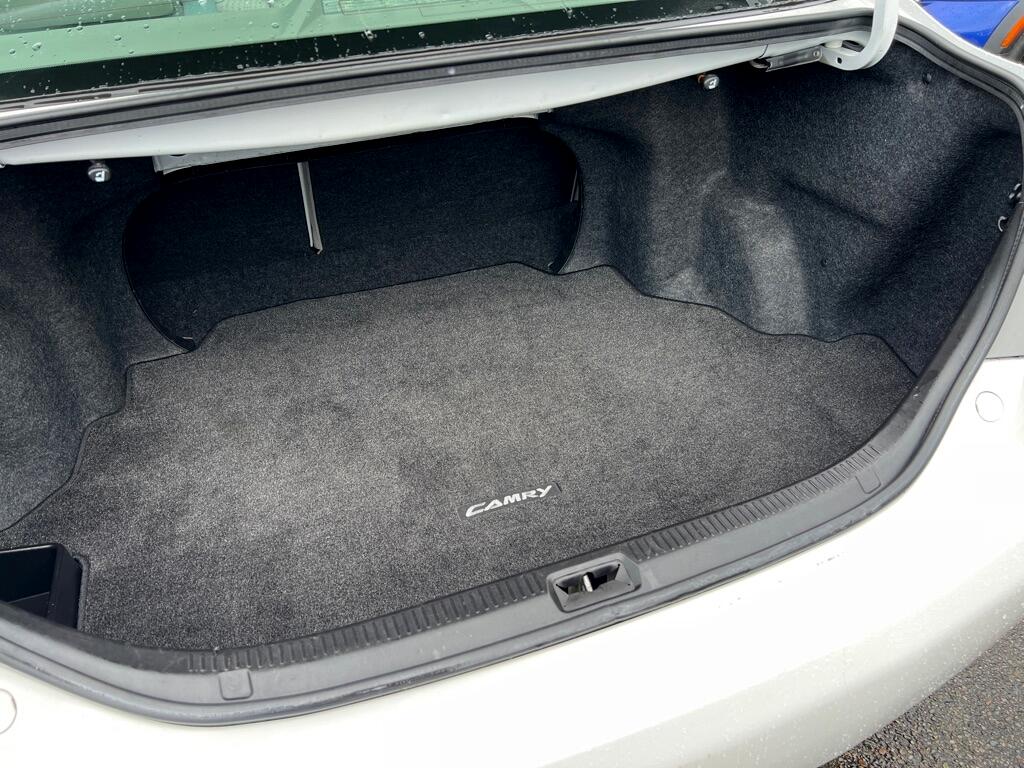 Toyota Camry LE 6-Spd AT 2011 Toyota Camry LE 6-Spd AT 2011