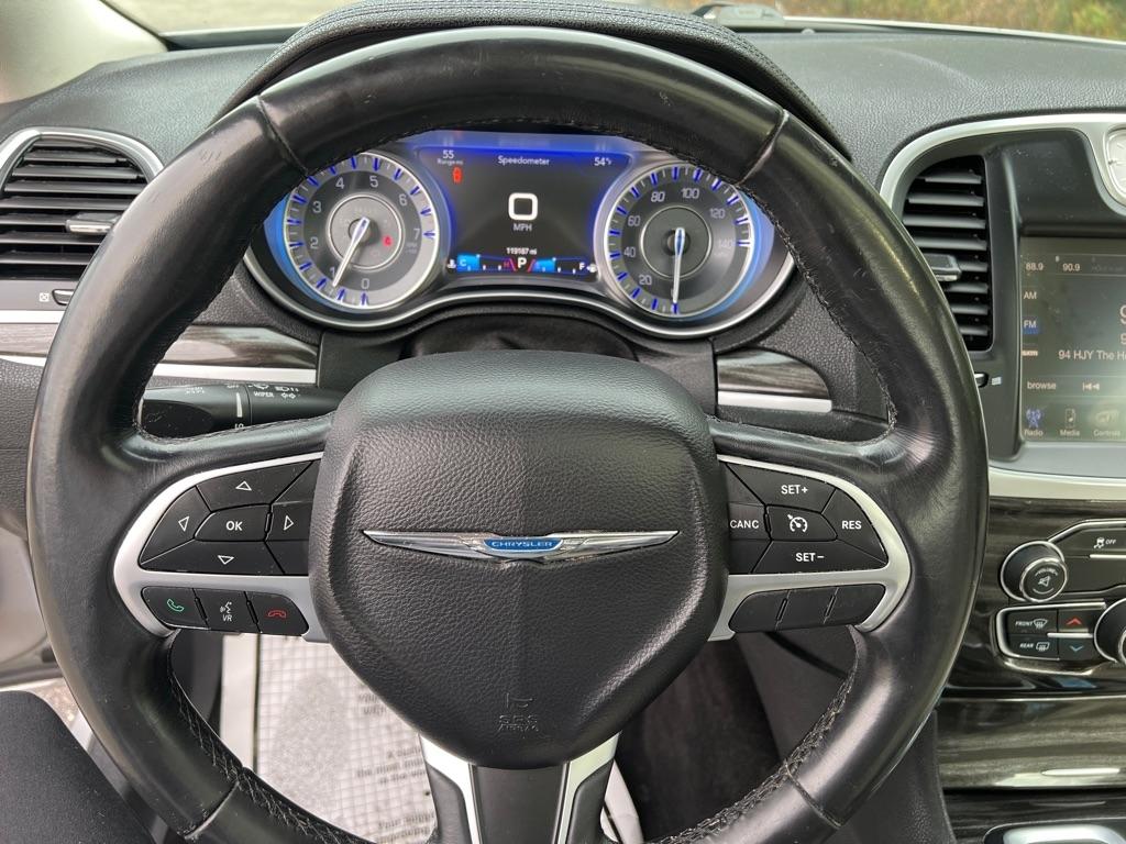 Chrysler 300 Limited AWD 2015
