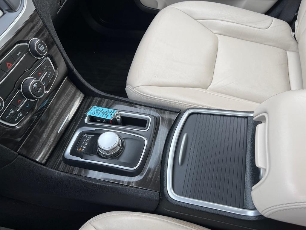 Chrysler 300 Limited AWD 2015