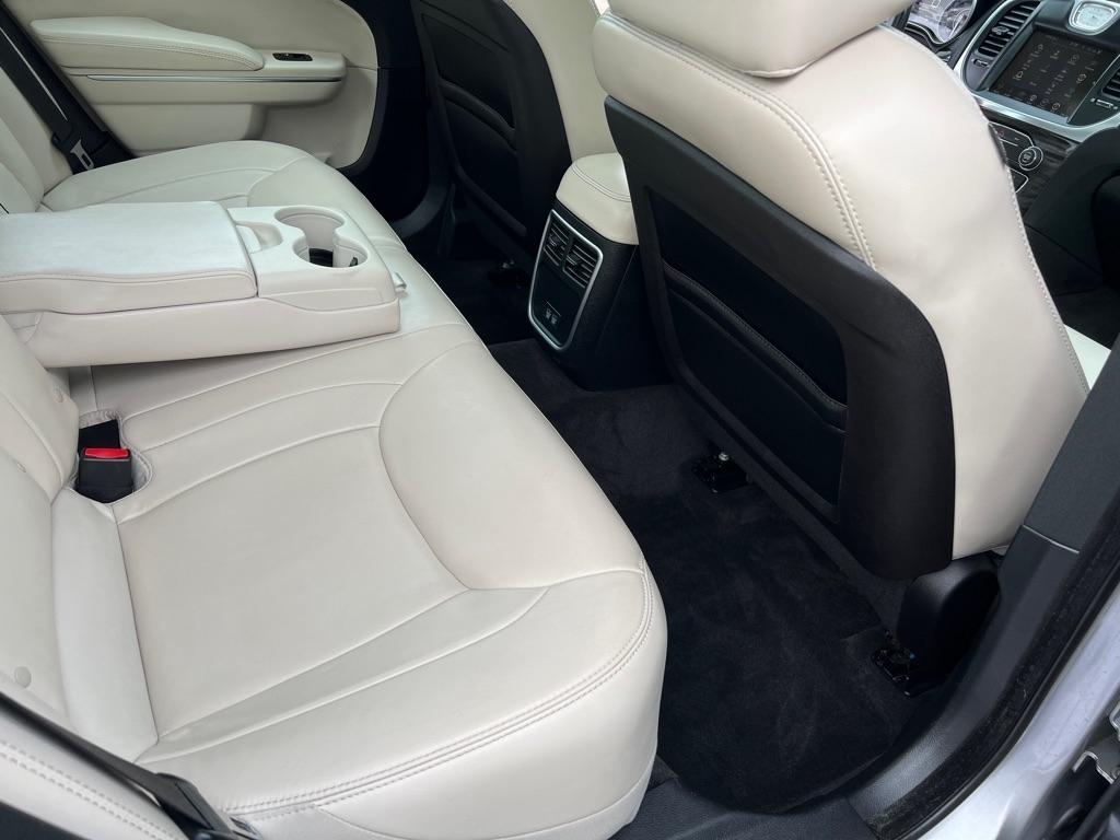 Chrysler 300 Limited AWD 2015
